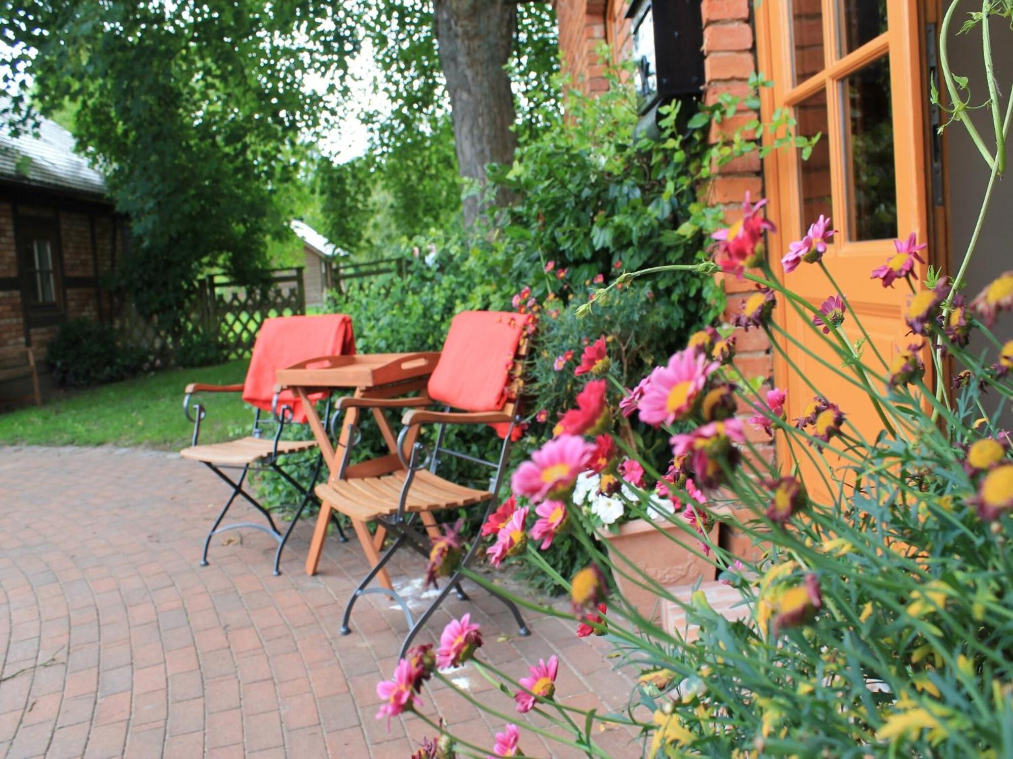 Mansion In Gressow With Terrace Garden Bbq Pond Bicycles Villa Buitenkant foto