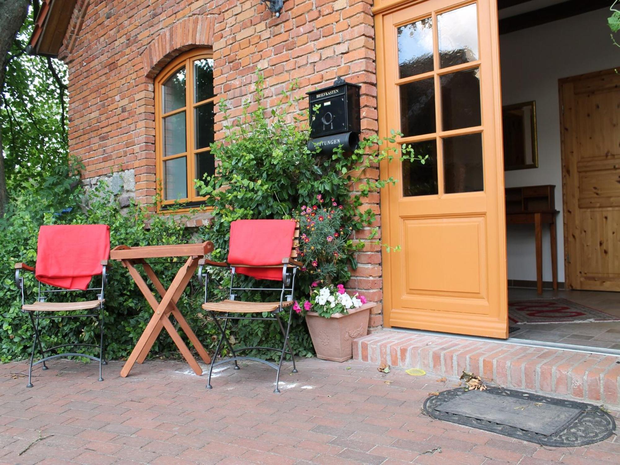 Mansion In Gressow With Terrace Garden Bbq Pond Bicycles Villa Buitenkant foto